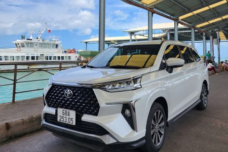 Xe Tự Lái 7 Chỗ Phú Quốc Toyota Veloz Số Tự Động 2023
