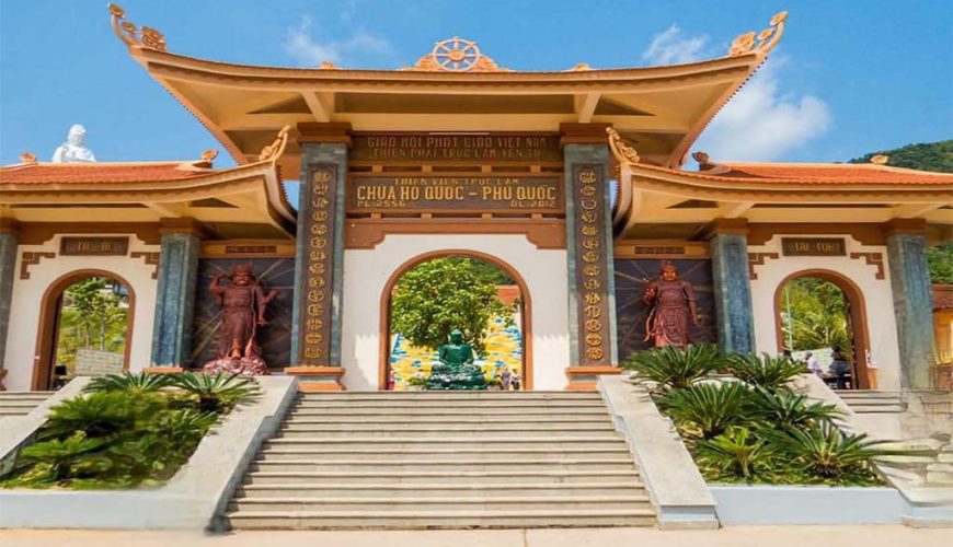 Ghé Thăm Chùa Hộ Quốc Hoan Hỷ Dùng Cơm Chay